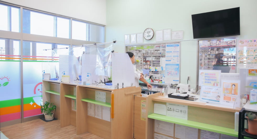 めぐみ薬局 アリオ橋本店舗画像